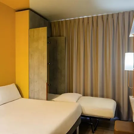 Ibis Budget Geneve Genis Pouilly