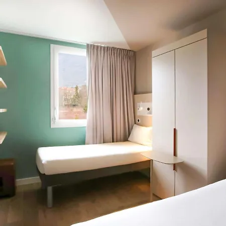Ibis Budget Geneve Genis Pouilly Hotel Saint-Genis-Pouilly