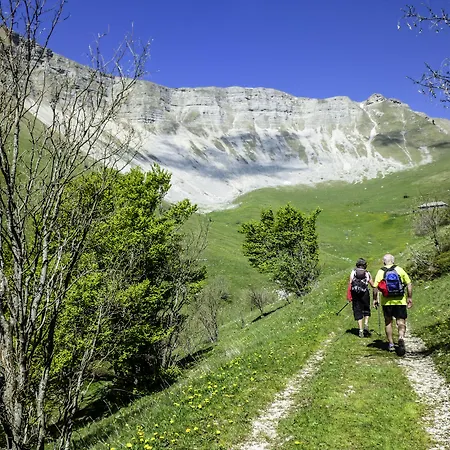 Ibis Budget Geneve Genis Pouilly فندق