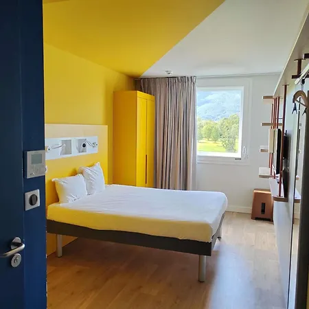 Ibis Budget Geneve Genis Pouilly Hotel 2*