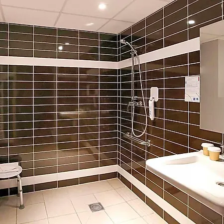 Ibis Budget Geneve Genis Pouilly Otel Saint-Genis-Pouilly